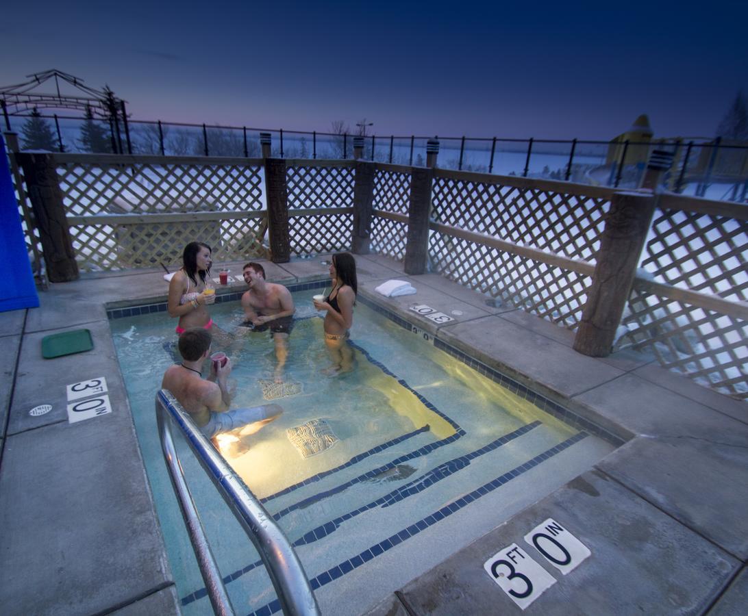 杜鲁斯 Edgewater Waterpark酒店 外观 照片